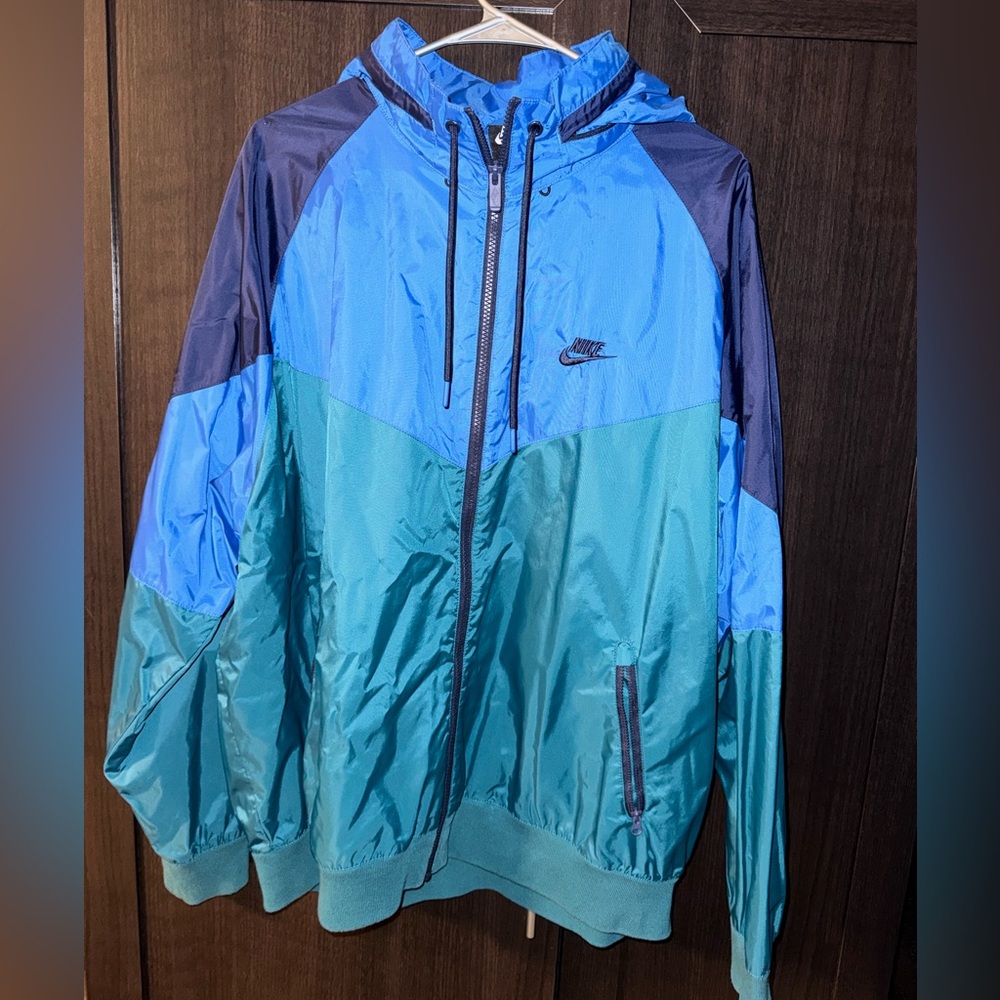 Nike Men's Blue and Green Windbreaker